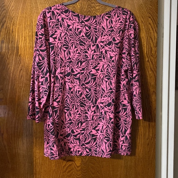 Travel Elegance /  top / black and marve / size 2X - Picture 2 of 4